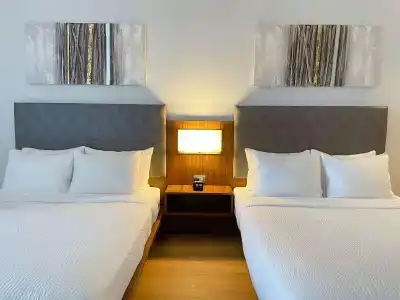 Quality Inn - 6
