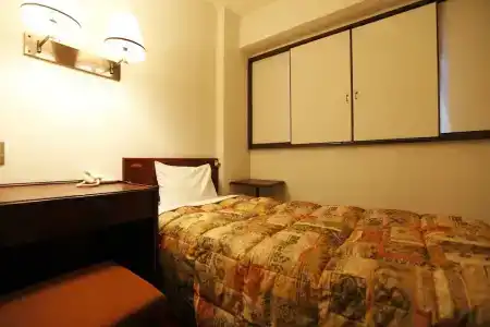Tokyo Inn - 64