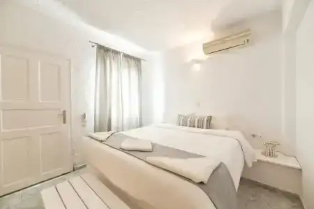 Artemis Suites - 36