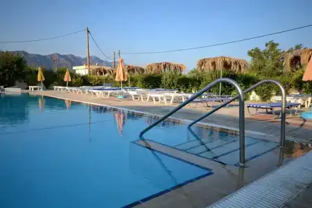 Nikos 2 Studios & - 10