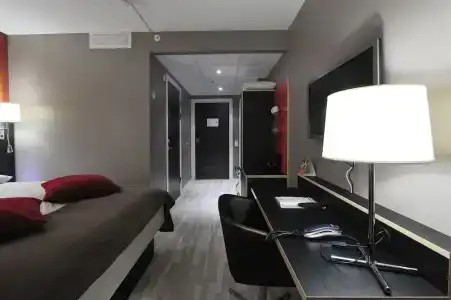 Quality Grand Royal - 85