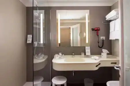 Best Western Plus City - 10