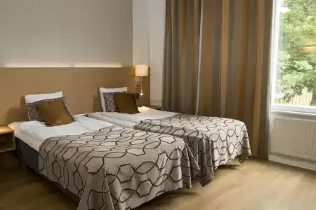 Savoy - 3