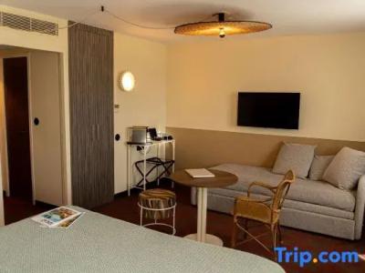 Best Western Atrium - 56