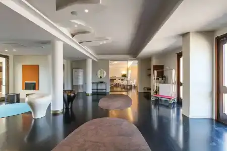 Seawaters & Medical Spa - 14
