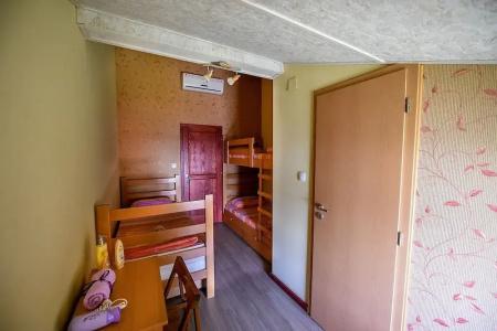 San Art Floating Hostel & - 27