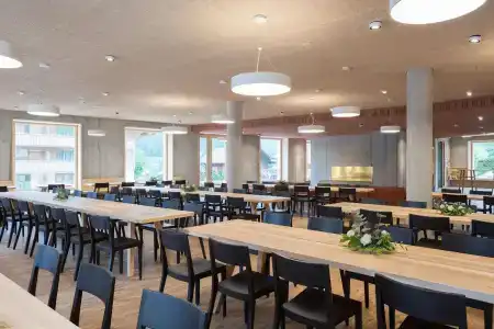Gstaad Saanenland Youth Hostel - 35