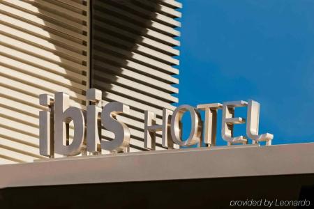 Ibis Barcelona Centro (Sagrada Familia) - 0