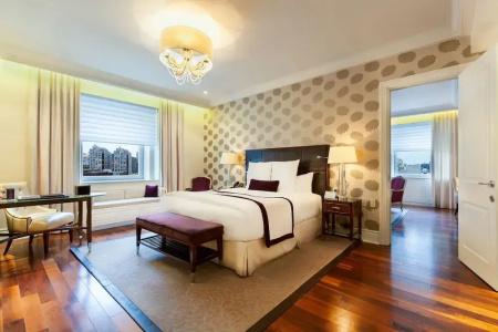 The Ritz-Carlton, - 133