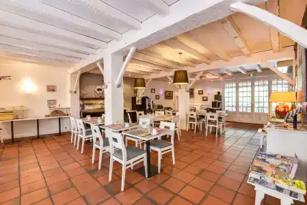 Brit Marbella - 18