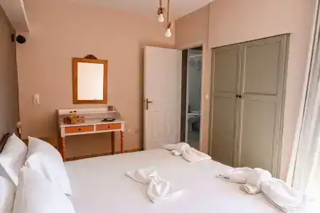 Nisea Samos - 1