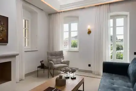 New York Luxury Suites - 28