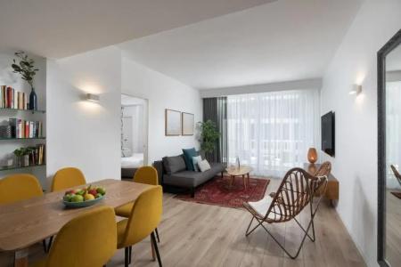 Sea Executive Suites - 114