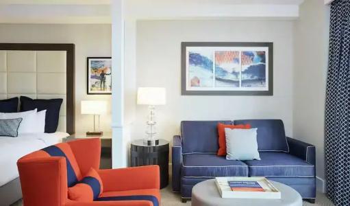 The Waterfront Beach Resort, A Hilton - 317