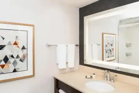 Sheraton - 51
