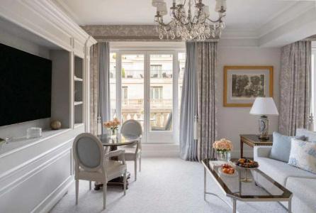 Four Seasons George v Paris - 33