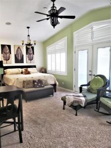 Along River Ridge - 4