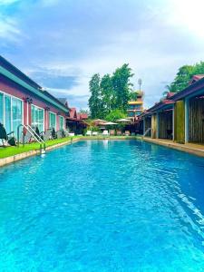 Lanta for Rest Boutique - 36