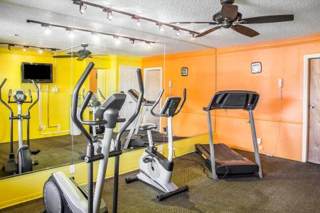 Americas Best Value Inn Denver - 12