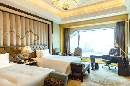 Wanda Reign Wuhan - 33