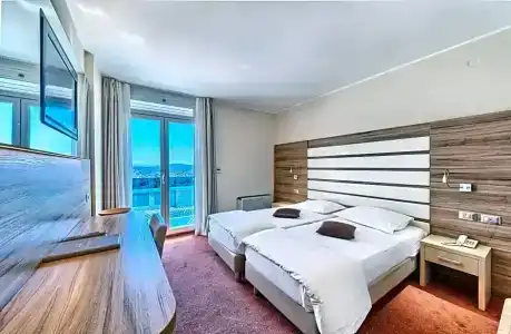 Panorama - 42