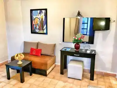 Riad Al Madina - 100