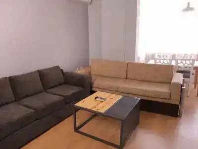 Oda Tirana - 111