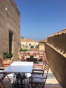 Ritsos Guesthouse - 37