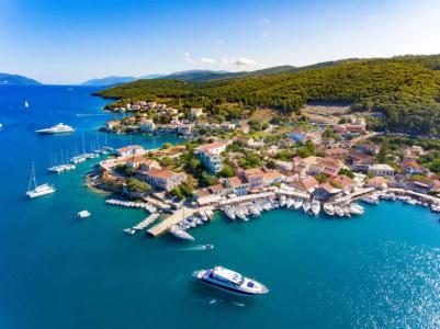 Fiscardonna Luxury Suites - 10