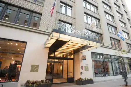 Le Square Phillips Hôtel & Suites - 0