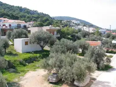Yialos Studios - 14
