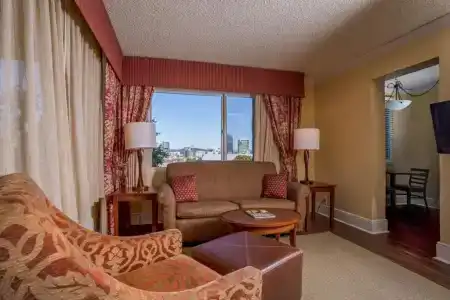 Park Lane Suites & Inn - 76