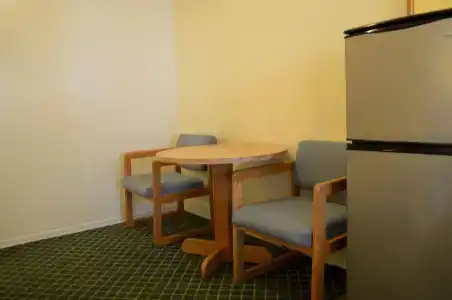 Columbus Motor Inn - 13