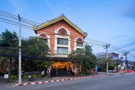 Floral · Dolphin Circle Pattaya - 29