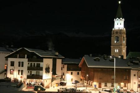Alaska Cortina - 23