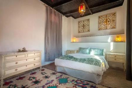 Riad Aliya - 39