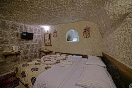 Melek Cave - 16