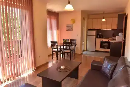 Bojur & Bojurland Apartment Complex - 36