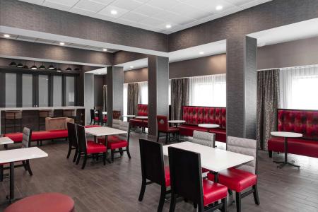 Hampton Inn & Suites Charlotte Steele Creek Road, Nc - 26