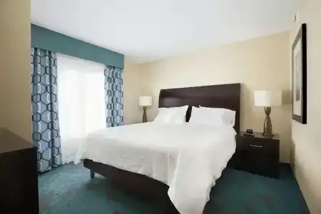 Hilton Garden Inn - 72