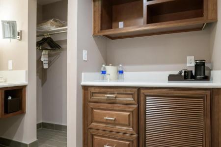 Woodcrest - 18