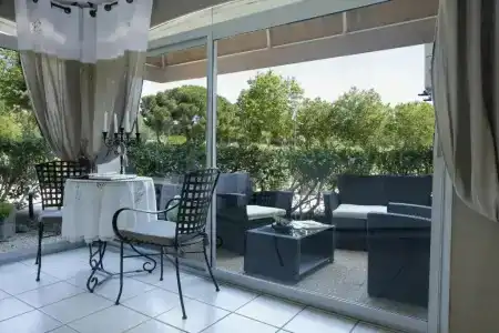 Brit Opal Centre Port - 43