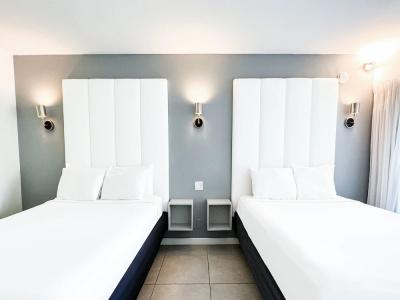 Royal Palms Resort & Spa - 49