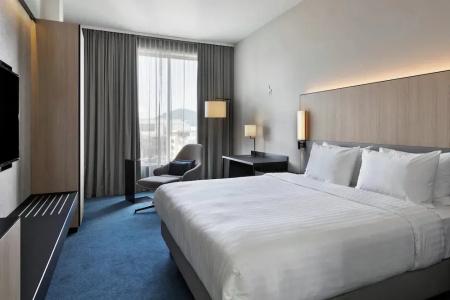Courtyard by Marriott Freiburg - 34