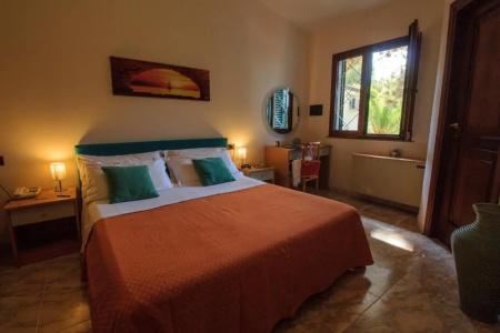 Village Eden - 31
