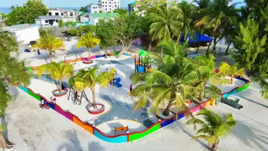 Avyanna Gulhi Beach - 7