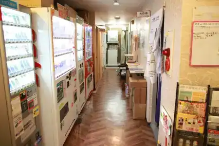 Osaka Mikado Shin-Imamiya ekimae - 13