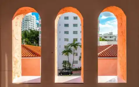 Secret Garden Miami Beach - 64