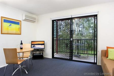 Noosa Lakes - 9
