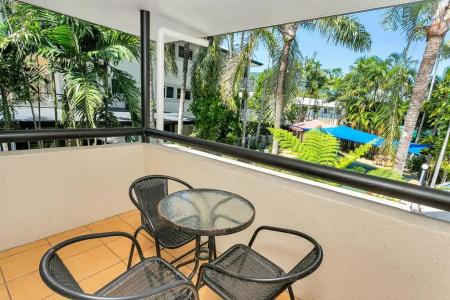 Cairns Reef Apartments & - 63